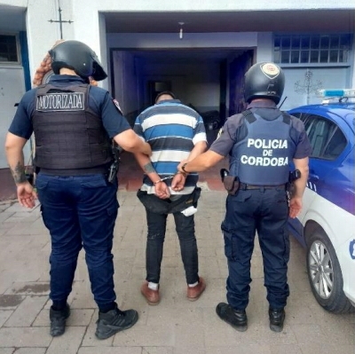 Parte policial: Masculino fue detenido en un control por presentar pedido de captura 