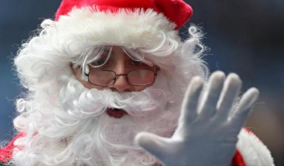  Hugo Valle y su espíritu solidario: Papá Noel llega a Parque Monte Grande